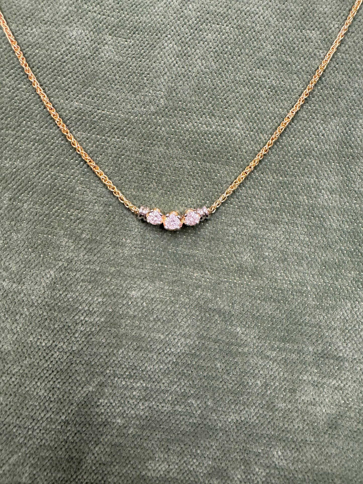 Clara Necklace